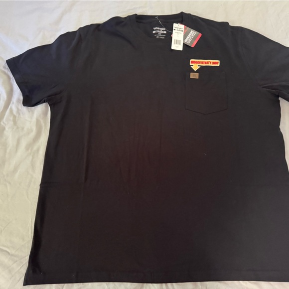 Wrangler Black Pocket T-Shirt - Picture 1 of 3